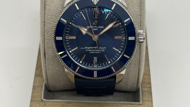 Breitling Superocean Heritage B20